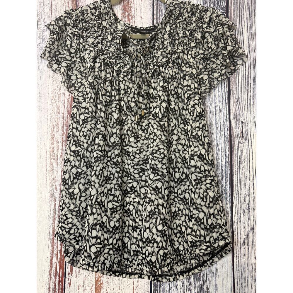 White House Black Market Women's Butterfly Pattern Mesh Notch Ruffled Blouse M